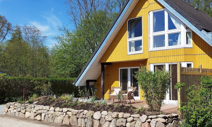 Heringsdorf Casa | Vacation home with 98 sqm in Süssau, only 100m directly to the Baltic Sea beach - fireplace & sauna