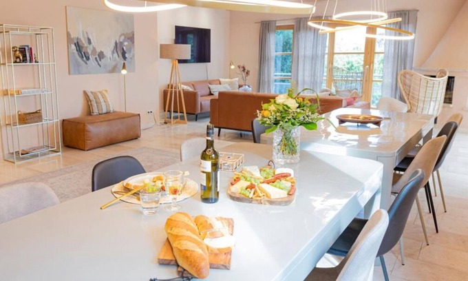 Diebach Casa | Vacation home with conservatory, garden, fenced property, fireplace in Franconia and only 9km away from Rothenburg, ob der Tauber