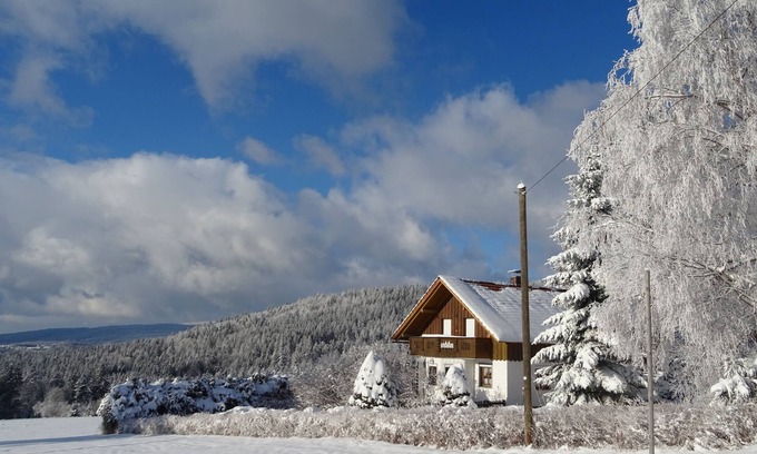 Neureichenau Casa | Vacation home with two apartments at 900 m and magnificent views