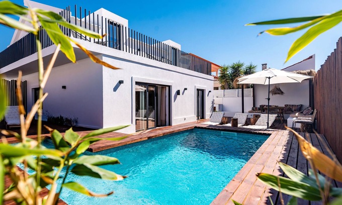 Troia Casa | Vacation home with private pool