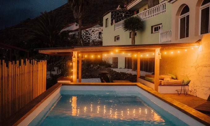 Guía de Isora Casa | Casa de vacaciones 'Xuixo En Tenerife Sur' con vistas al mar, Wi-Fi y aire acondicionado