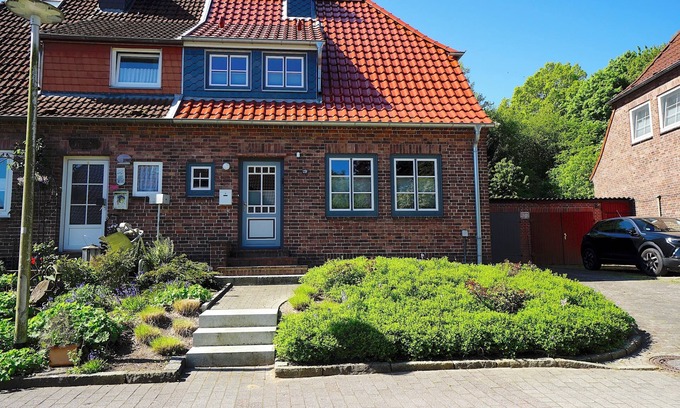 Eckernfoerde Casa | Vacation in the sunny vacation home Tante Inge in the Eckernförde Bay!