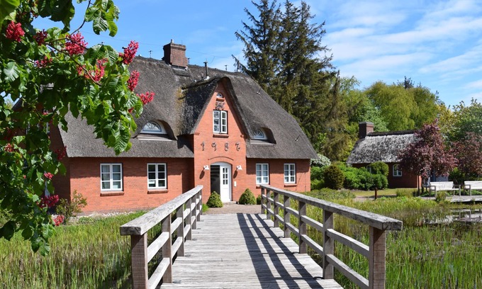 Norddorf Apartamento | Vacation incl. swimming pool and sauna