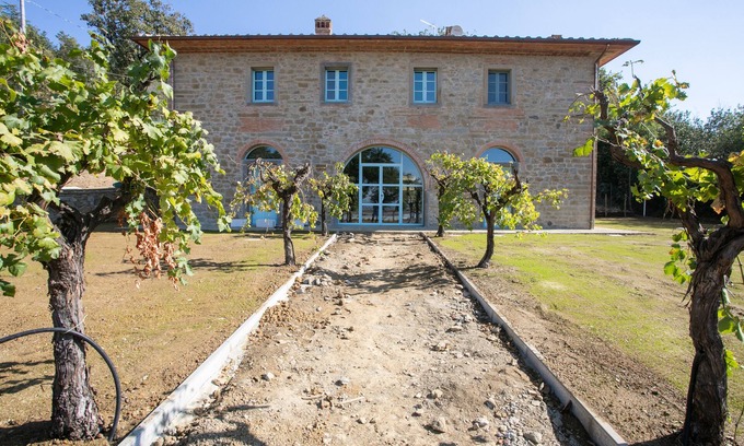 Montecchio Casa | Vacation home for 11 guests with 300m² in Castiglion Fiorentino (273266)