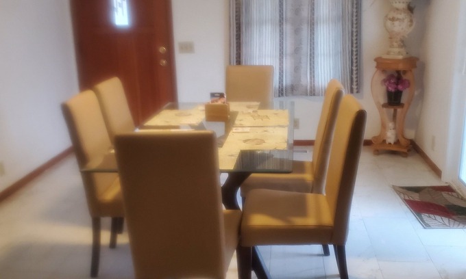 Moncks Corner Casa | Vacation or Temporary Stay 35 min to Charleston Airport.