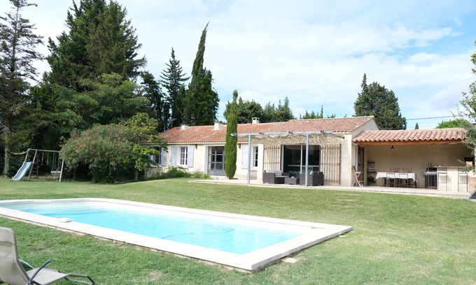 Mouries Villa | Agradable casa con piscina y amplio jardín en el corazón de los Alpilles, 8pers.