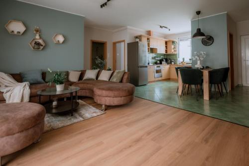 Nagykanizsa Apartamento | Vadrózsa Apartman