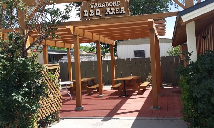 Bishop Hotel | Vagabond Inn Bishop