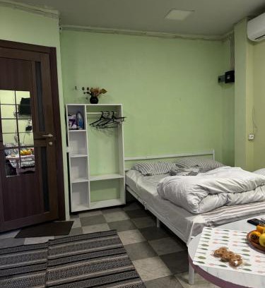 Yerevan Apartamento | Vahe's family Guest House front