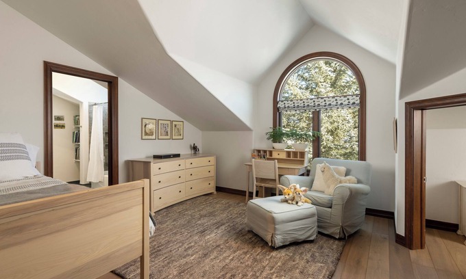 Edwards Casa | Vail/Beaver Creek luxury 5 br home with shuttle access to BC. Dogs ok