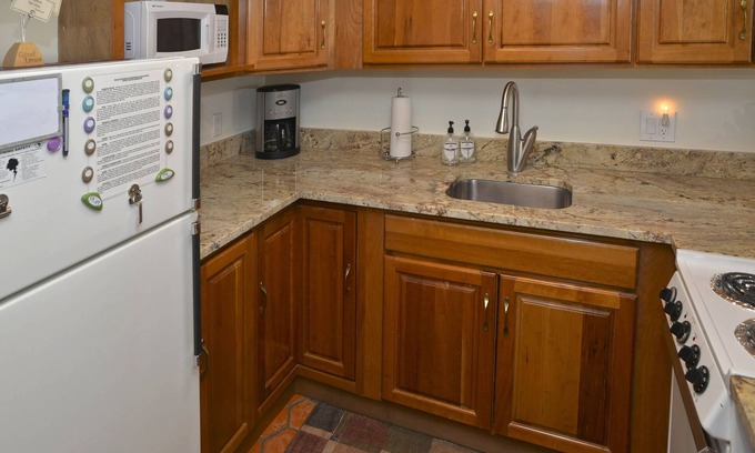 Vail Condominio | Vail Trails East #7b 1 Bedroom Condo by RedAwning