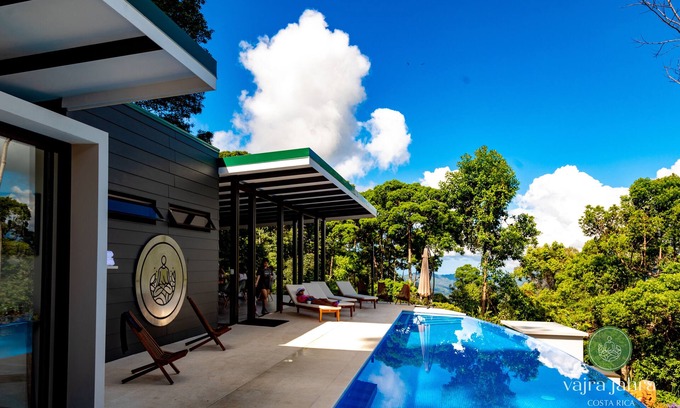 Barú Casa | Vajra Jahra Villas & Retreat Center