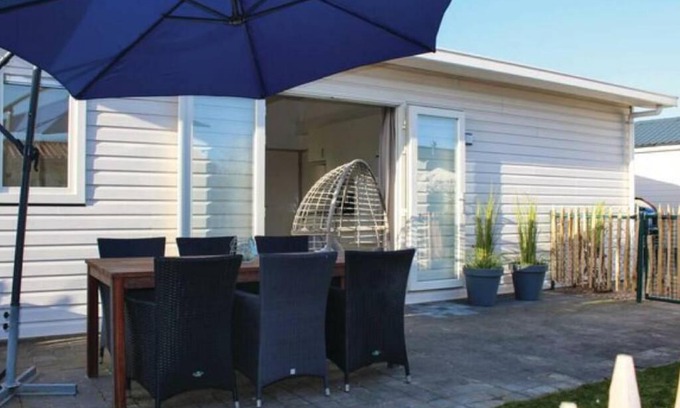 Sint-Annaland Chalet De Esquí | Vakantie met sauna in Zeeland