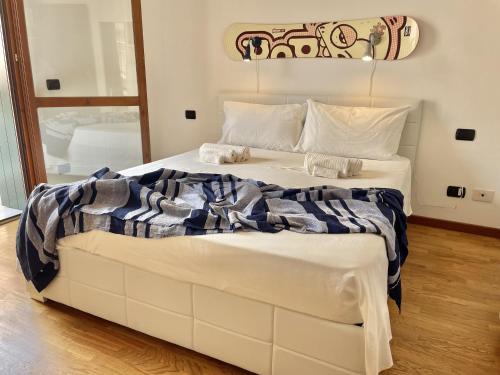 Domegliara Cabina | Valpolicella Lodge parking gratuito fino a 4 pax