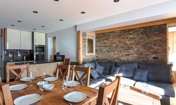 Val-Thorens Apartamento | Val Thorens: Superbe appart 8 pers, proche pistes et commerces - FR-1-637-31