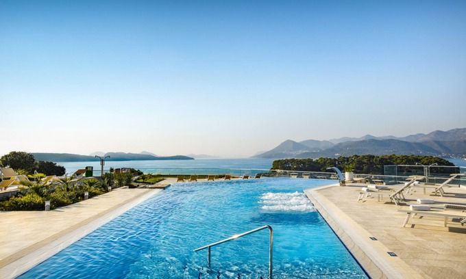 Babin Kuk Hotel | Valamar Argosy Hotel