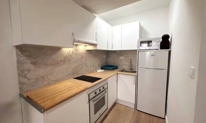 Mestalla Apartamento | Valencia Rooms & Apartments (A)