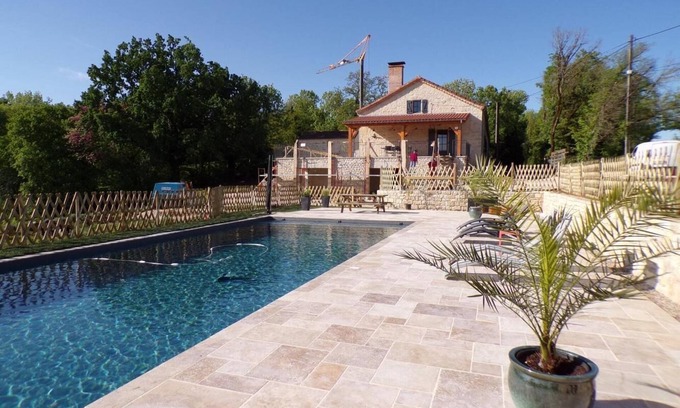 Vers Casa | Valentine's House