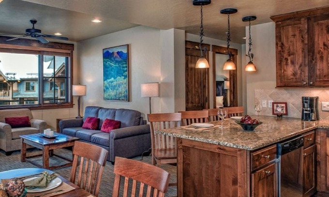 Breckenridge Complejo | Valentines Week in Luxury Condo Peak 7 Ski-In/Ski-Out. Resort Amenities.