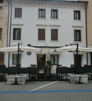 Portogruaro Cama Y Desayuno | Valentino b&b