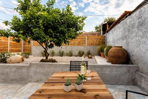 Valira Casa | Valira Cozy Maisonette - Relaxing Vibes Getaway
