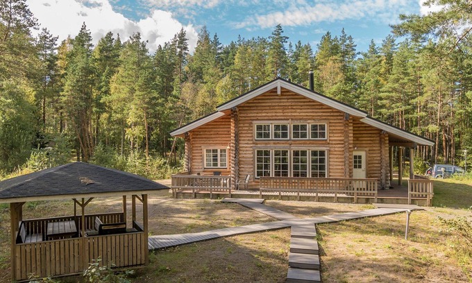 Renko Casa | Valkealammi by Interhome
