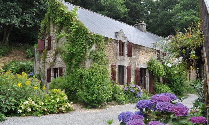 Saint-Nicolas des Eaux Otro | Vallée du Blavet, maison de caractère, proche rivière