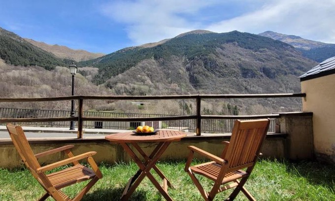 Espui Apartamento | Vall Fosca Apartment "Majue"
