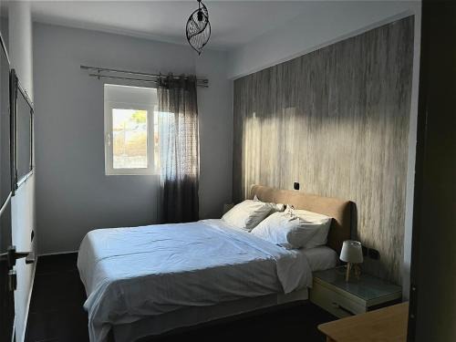 Petaloudes Apartamento | Valla Studio