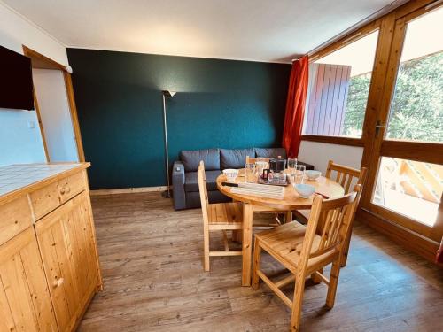 Vallandry Apartamento | Vallandry: Apt 2 pièces 34m², 4 pers, proche pistes et centre, casier à skis - FR-1-757-118