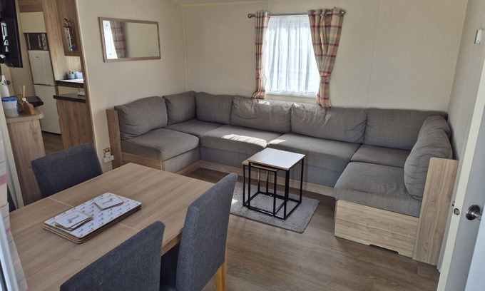 Hastings Apartamento | Valley Retreat - 4 bedrooms with decking sleeps 10