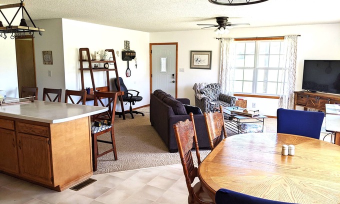 Lead Hill Casa | Valley View Homestead