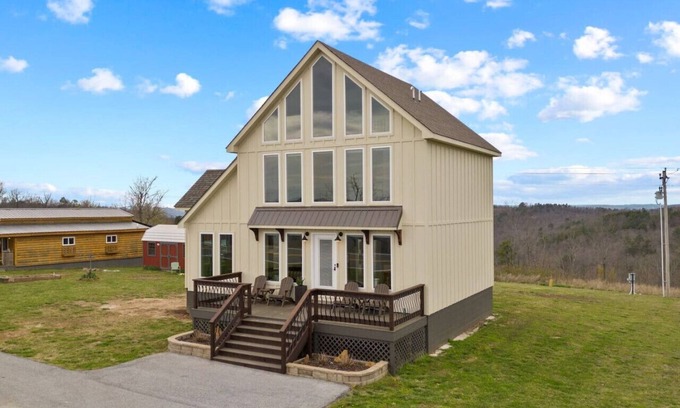 Jasper Cabina | Valley View Retreat- Spring Getaway With A View