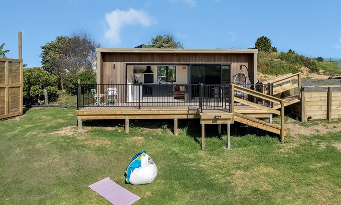 Maungakaramea Cabaña | Valley View - Whangarei Tiny Home