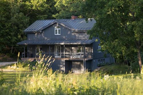 Skangali Casa | Valmiera Riverside Retreat - Beverina Secret