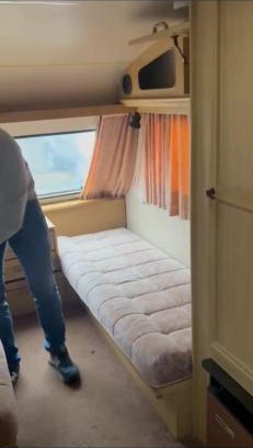 Dungannon Otro | Value for money 4 berth towable Elddis Caravan for hire, excellent for staycations, well looked after
