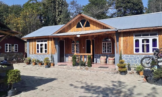 Darjeeling Casa | Vamoose Sunakhari
