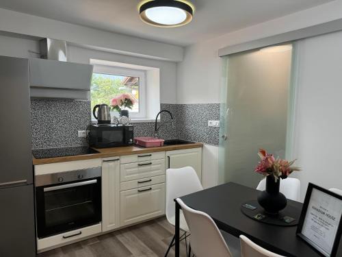 Tolmin Apartamento | Vanadium house