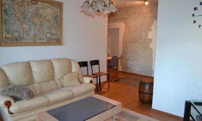 Kuressaare Apartamento | Vanalinna korter
