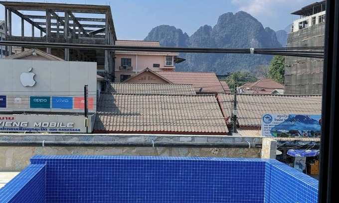 Vang Vieng Hotel | Vang Vieng Rivercube Hotel
