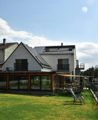 Plavecke Podhradie Apartamento | Varalja Apartments