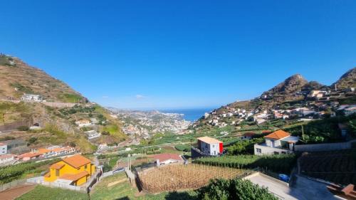 Camara de Lobos Casa | Varandas da Caldeira by Madeira ReAL