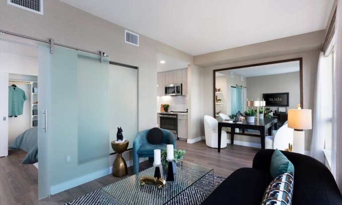 Menlo Park Condominio | Vasara Menlo Park 1BR – Live, Relax & Entertain
