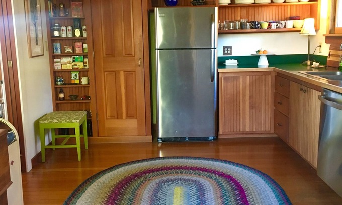 South Colby Casa | Vashon Craftsman Retreat con vista al Monte Rainier