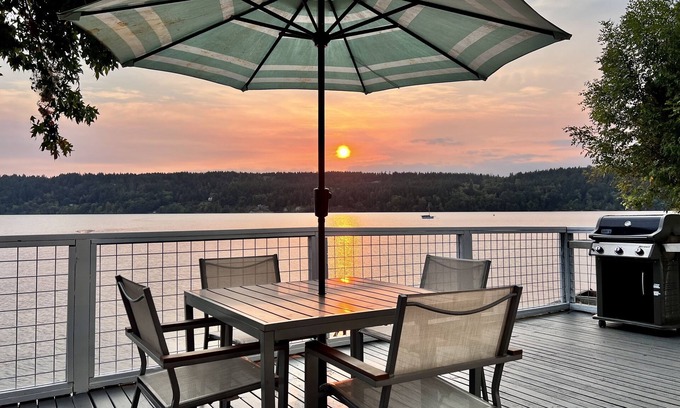 Vashon Island Cabina | Vashon-Maury cozy cabin by the water