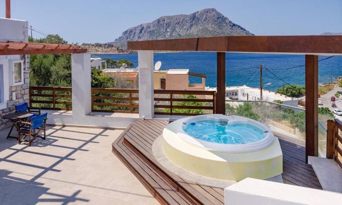 Kamari Apartamento | Vasilis Studios Family House