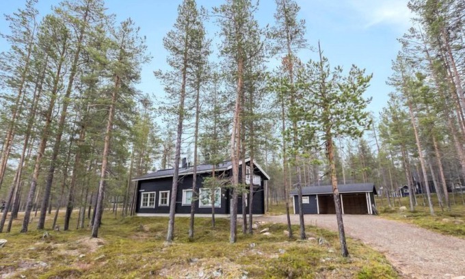 Akaslompolo Casa | Vaskoolihippu a by Interhome