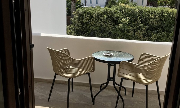 Paros Hotel | Vassiliki Rooms