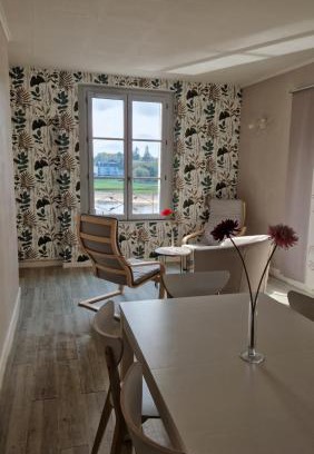 Chinon Apartamento | Vaste appartement avec vue sur la Vienne
