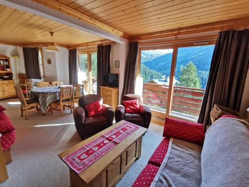 Les Allues Apartamento | Vaste Appt 2 ch + cabine, 200m des pistes, parking, balcon sud, non-fumeur - FR-1-355-183